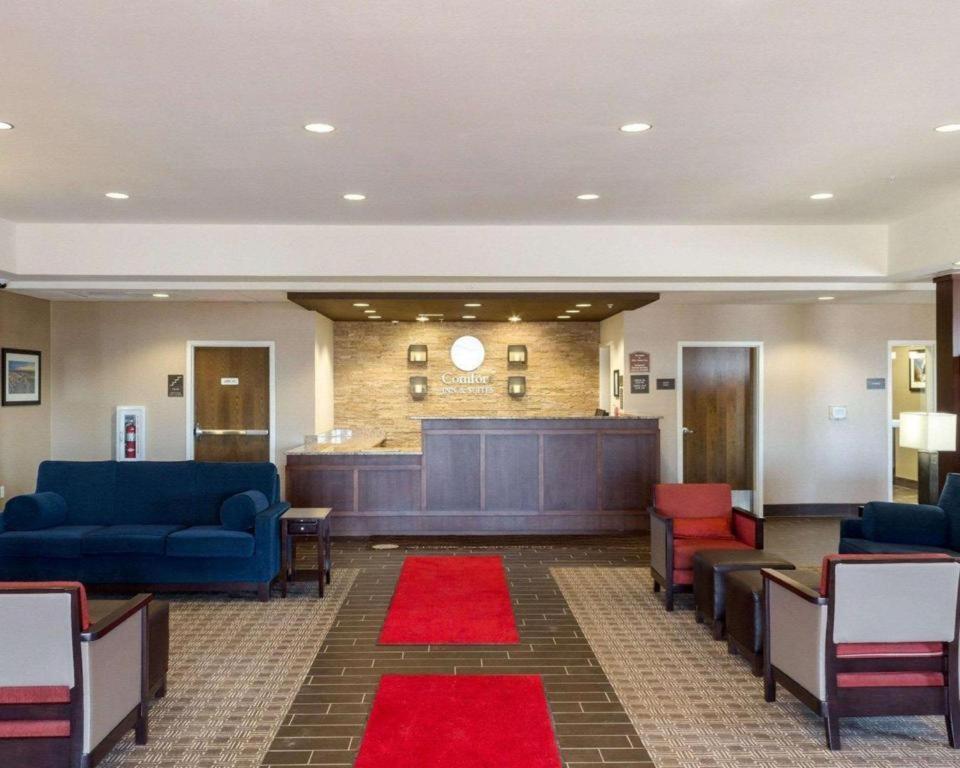 Comfort Inn & Suites Watford City Dış mekan fotoğraf